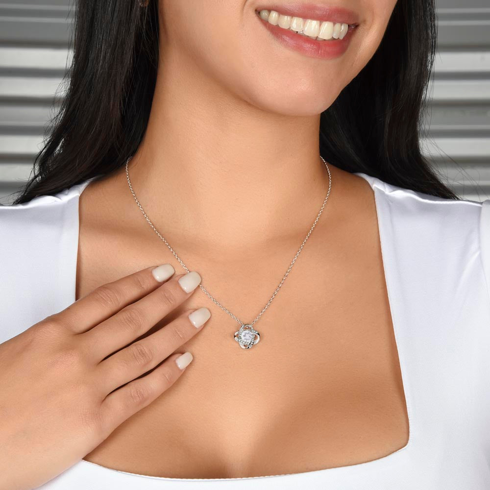 Grandma's Love Knot Knecklace