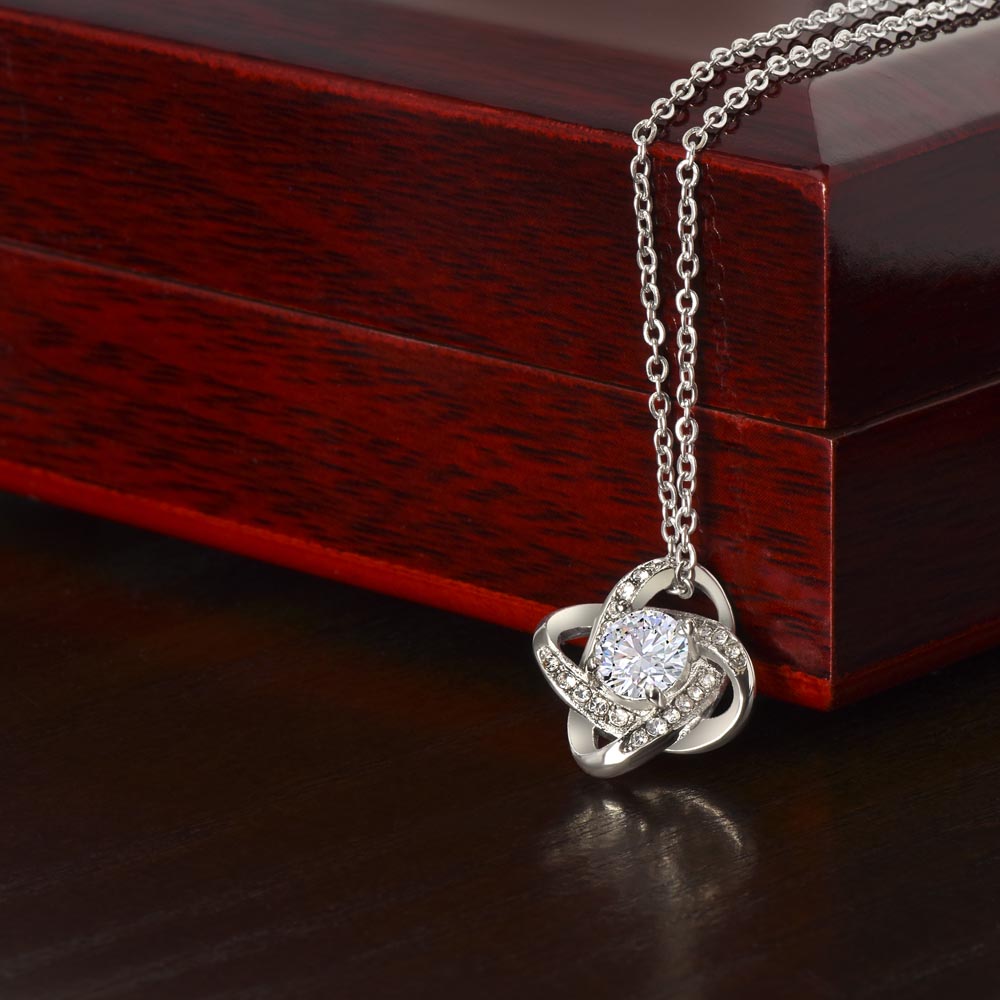 Grandma's Love Knot Knecklace